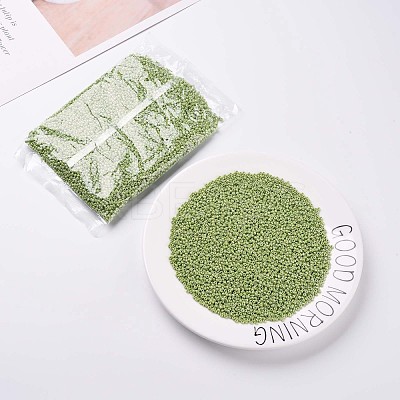 8/0 Glass Seed Beads SEED-US0003-3mm-124-1