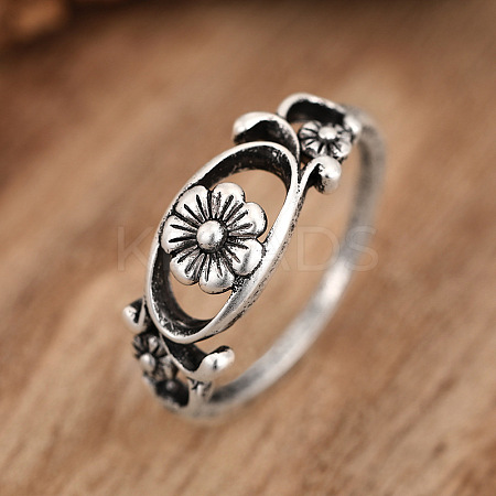 Hollow Out Oval with Flower Pattern Brass Finger Rings for Women FS-WG14675-01-1