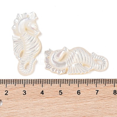 Natural White Shell Carved Pendants SSHEL-C012-05-1
