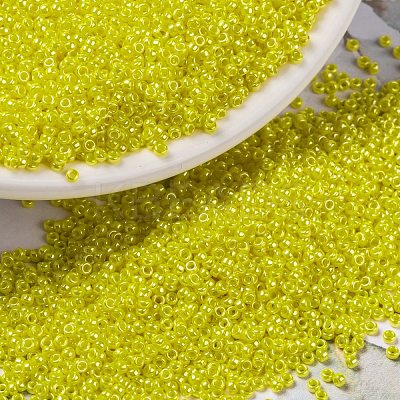 MIYUKI Round Rocailles Beads SEED-JP0010-RR0422-1