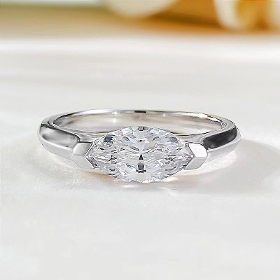 Alloy with Clear Cubic Zirconia Finger Rings FS-WGD7F1A-10-1