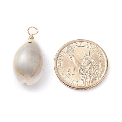 Natural Cowrie Shell Dyed Pendants X-PALLOY-JF01206-1
