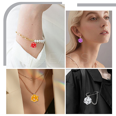 16Pcs 8 Style Transparent Acrylic Pendants MACR-SC0002-12-1