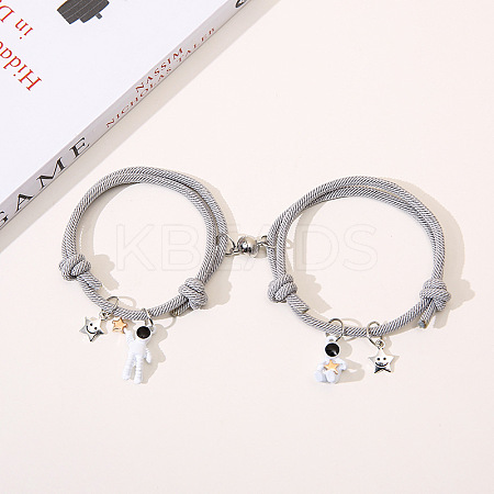 2Pcs Magnetic Spaceman Alloy & Plastic Charm Bracelets FS-WG3FC4A-06-1