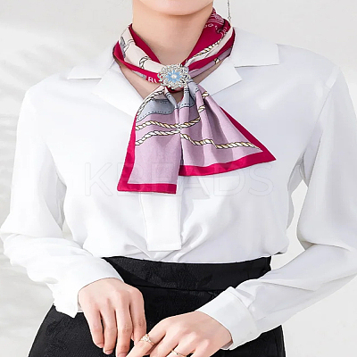 2Pcs 2 Styles Flower Resin Scarf Clips AJEW-LP0002-08-1
