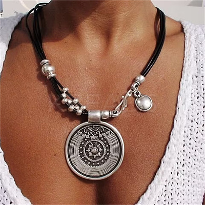 Bohemia Style Flat Round Alloy with Wax Imitation Leather Cord Pendant Necklaces FS-WG38B23-01-1