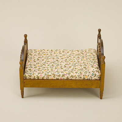 Miniature Wood Double Bed Model PW-WG38059-01-1