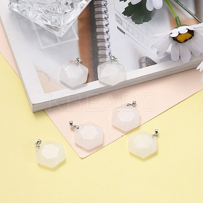 Natural Quartz Crystal Pendants G-F340-03F-1