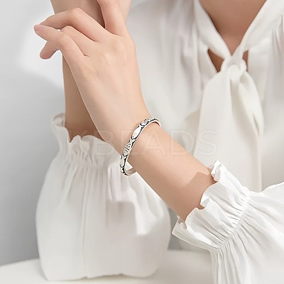Vintage Alloy Fish Engraved Adjustable Cuff Bangles for Women FS-WGA1F55-01-1