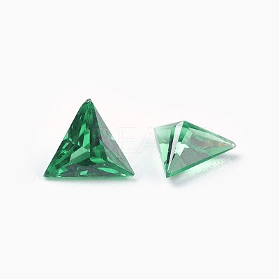 Cubic Zirconia Pointed Back Cabochons ZIRC-WH0001-A07-1