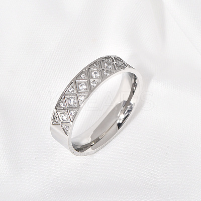 304 Stainless Steel with Clear Cubic Zirconia Finger Rings FS-WG2FC1C-07-1