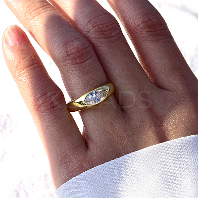 Sterling Silver CZ Eye-Shaped Ring for Women Wedding Party Gift KW2493-2-1