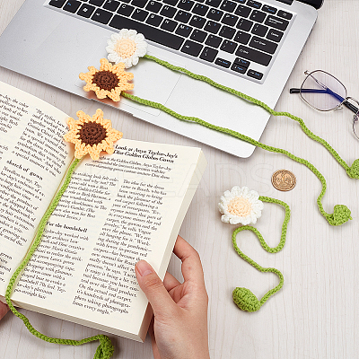 4Pcs 2 Styles Woolen Yarn Crochet Plant Bookmarks AJEW-CP0007-94-1