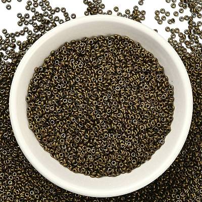 TOHO 8/0 Demi Round Beads SEED-DR08-0225-1