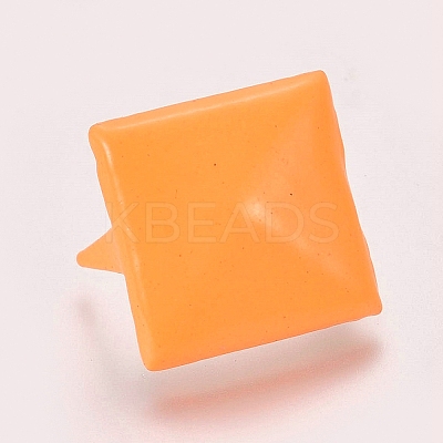 Iron Pyramid Rivets LS-IFIN-WH0051-63E-1